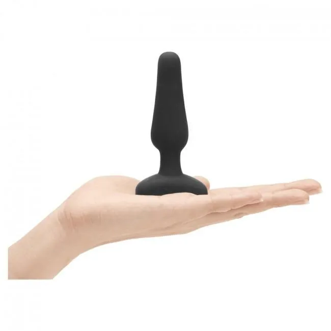 B-Vibe - Novice Remote Control Rechargeable Anal Plug (Black)