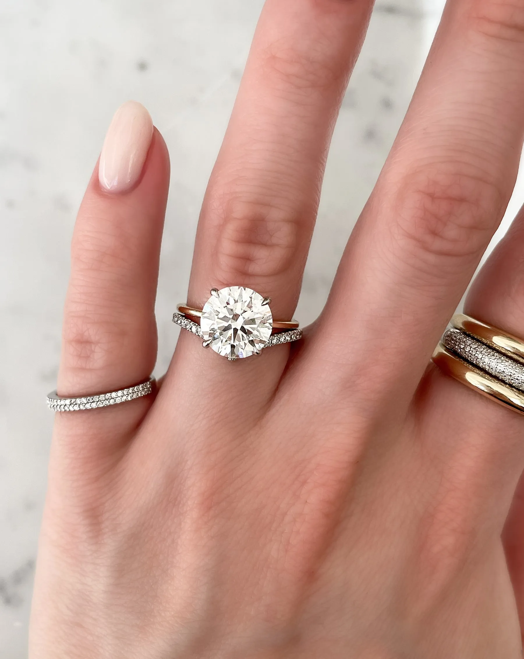 Curved Diamond Band