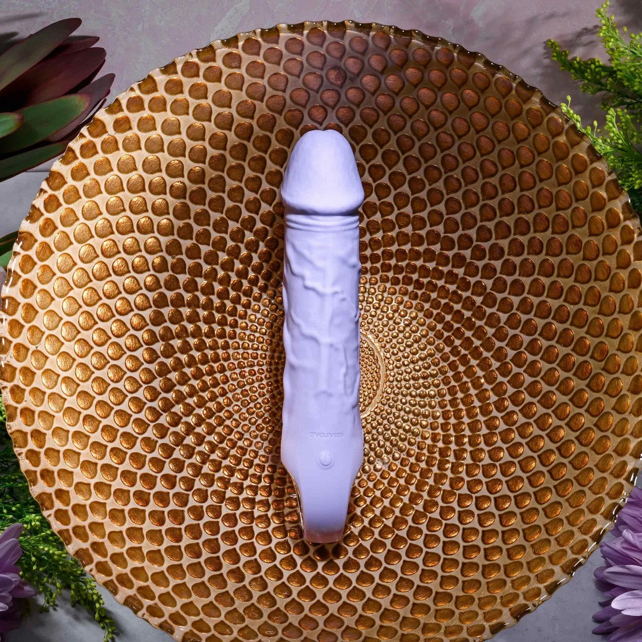 Evolved - Purple Fantasy Vibrating Realistic Dildo 7.25" (Purple)