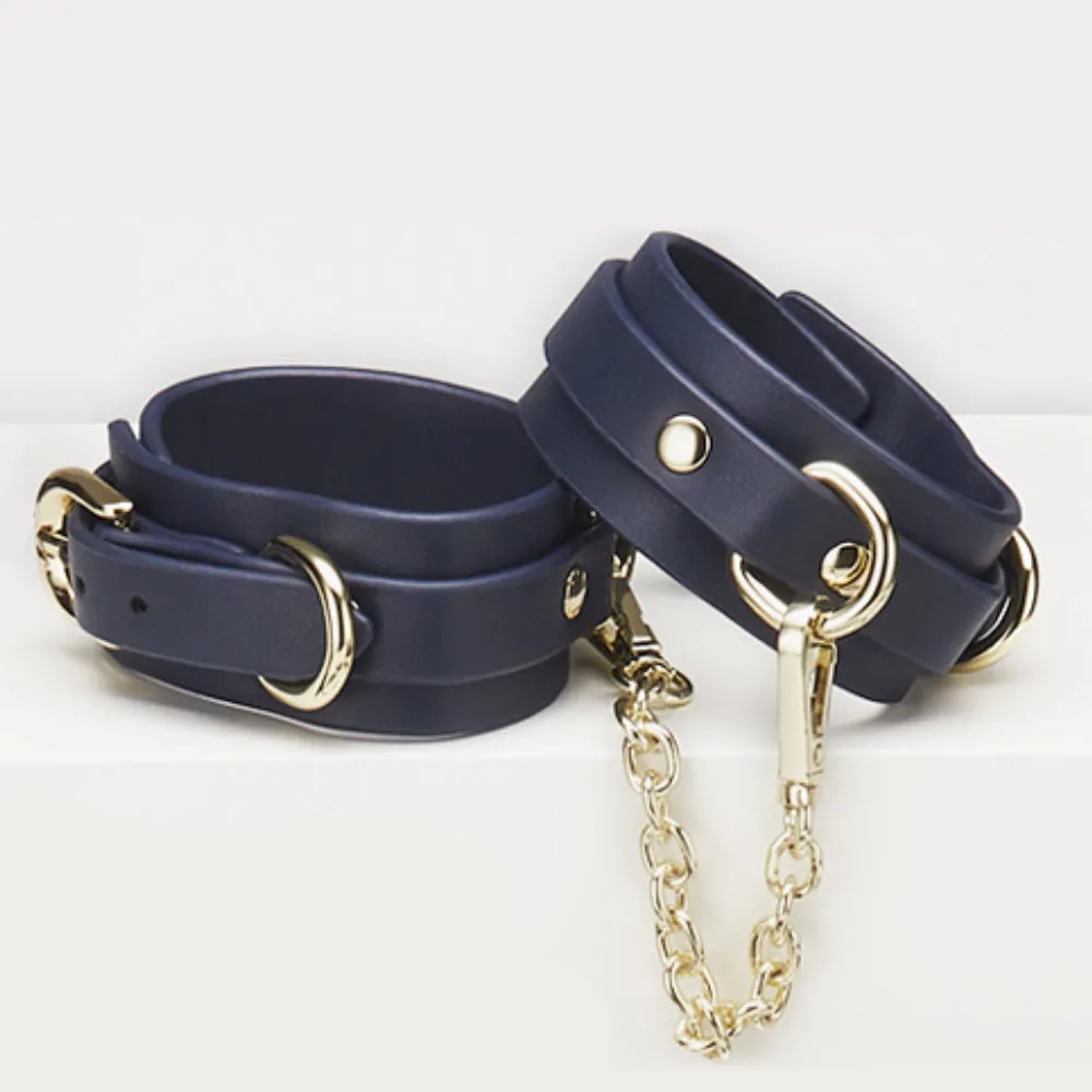 Roomfun 6-Piece Leather Bondage Set